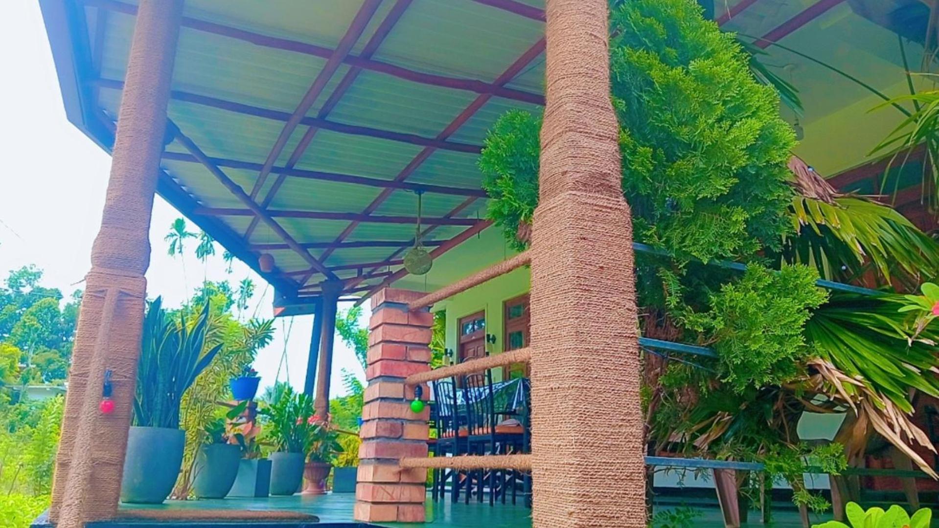 Serenity Homestay Ella Extérieur photo