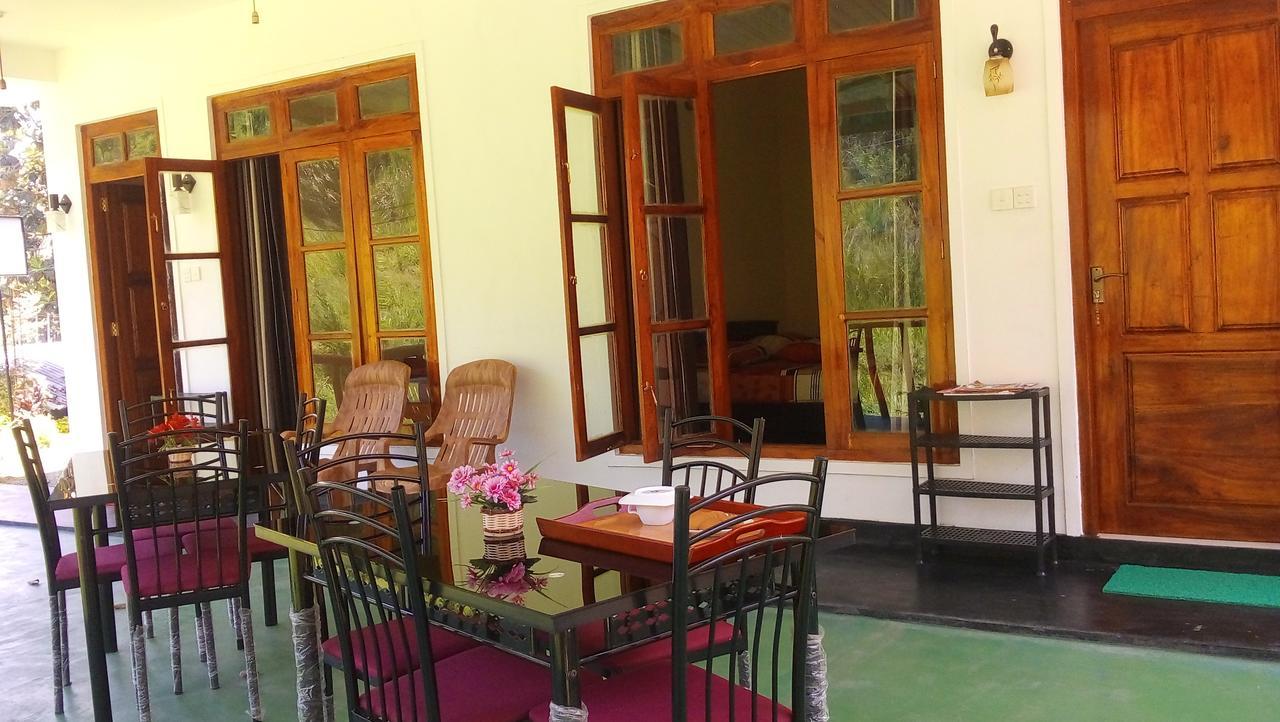 Serenity Homestay Ella Extérieur photo
