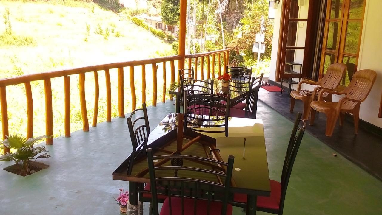 Serenity Homestay Ella Extérieur photo